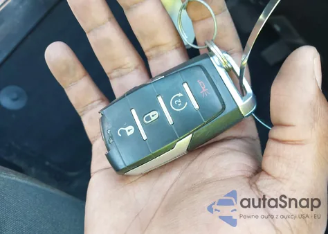 2023 Ram 1500 Big Horn/Lone Star z USA, uszkodzony, nr VIN 1C6SRFFT0PN628342